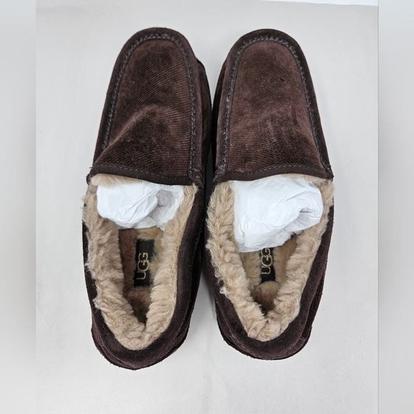 UGG Brown Loafers & Slip-Ons - Picture 5 of 11